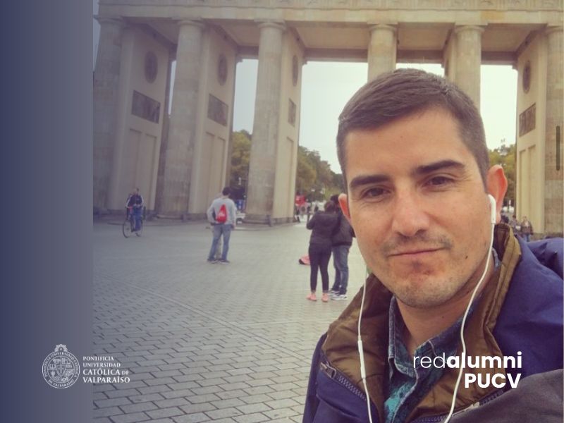Nicolás Guzmán, Alumni PUCV: “Los periodistas tenemos la responsabilidad de hacer memoria”