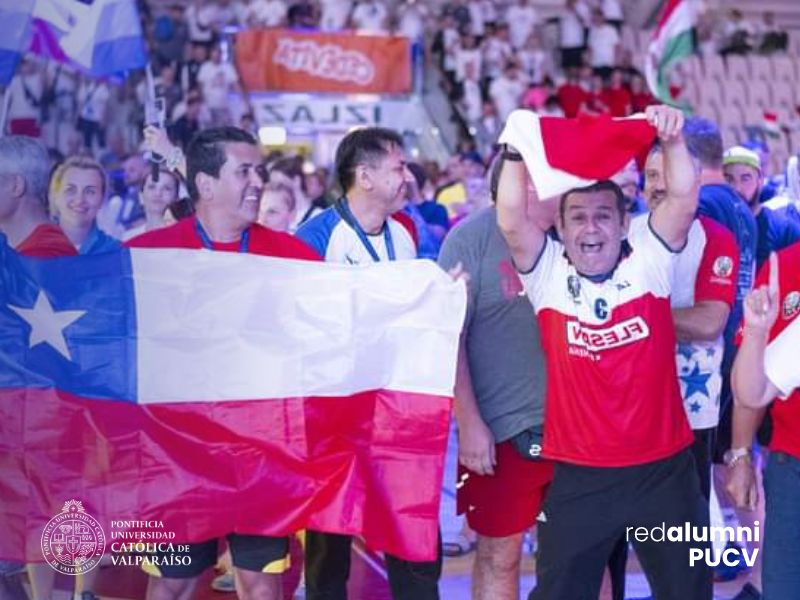 Titulados PUCV participan en Mundial de Balonmano Máster 2024 en Croacia