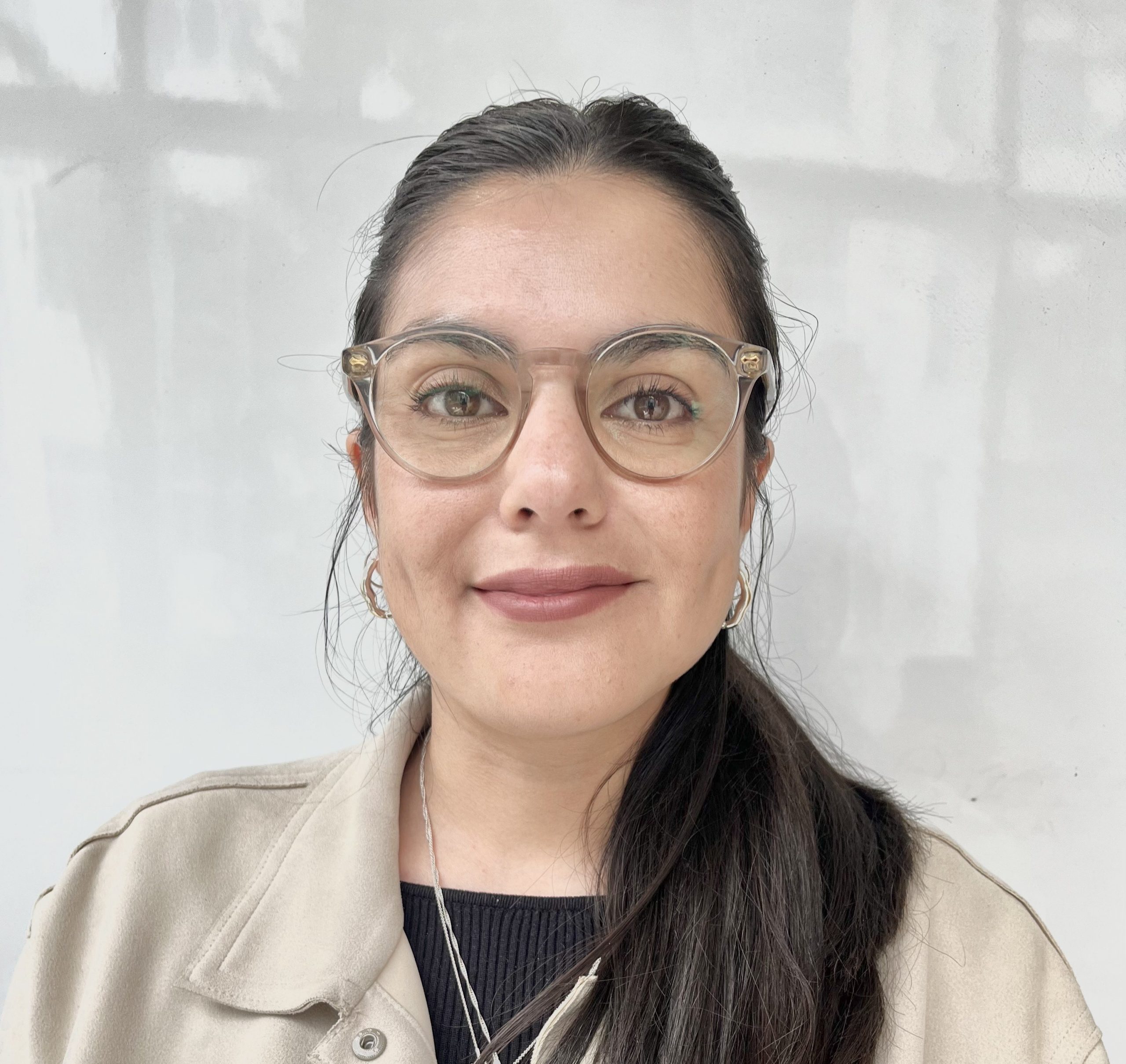 Alumni Carolina Fernández se integra a la EIQ como académica de jornada completa