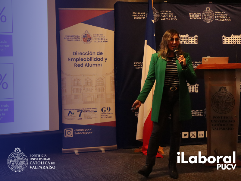 Charla Esval destaca oportunidades para estudiantes PUCV