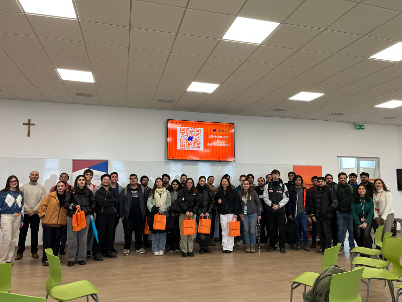 Hapag-Lloyd dictó charla en la Facultad de Ingeniería