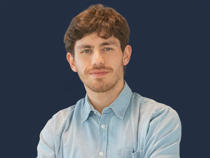 Diego Zamorano, Alumni PUCV, dictará clase sobre inteligencia artificial en Curicó